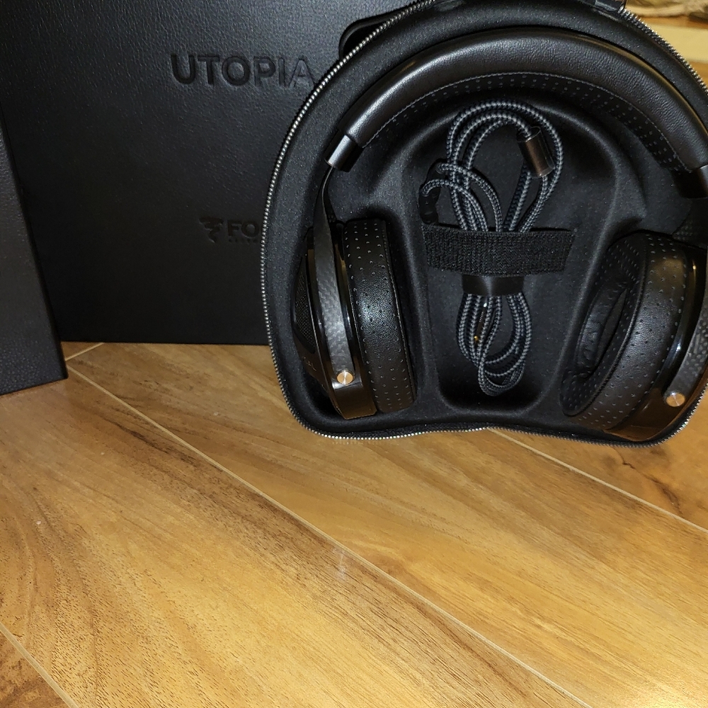 Focal Utopia 2020 Over-the-Ear Headphones